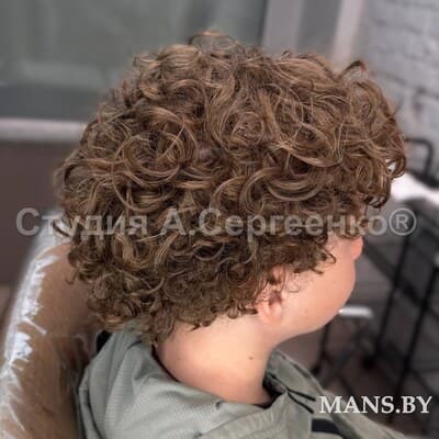//cdn.optipic.io/site-102379/services/dlya-muzhchin/zavivka-dlya-malchikov/photo_4_2026-06-06_21-11-59.jpg