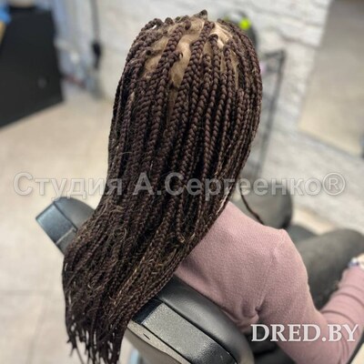 //cdn.optipic.io/site-102379/services/pletenie/raspletenie-afrokosichek/photo_1_2026-03-11_12-09-40.jpg
