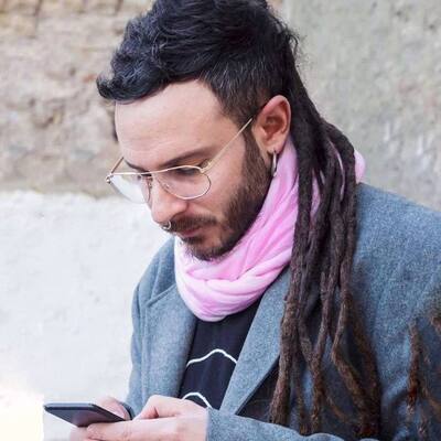 Мужские дреды на затылке