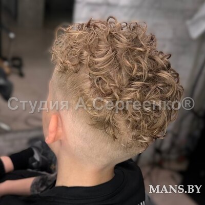 //cdn.optipic.io/site-102379/services/dlya-muzhchin/zavivka-dlya-malchikov/photo_4_2026-03-30_12-53-44.jpg