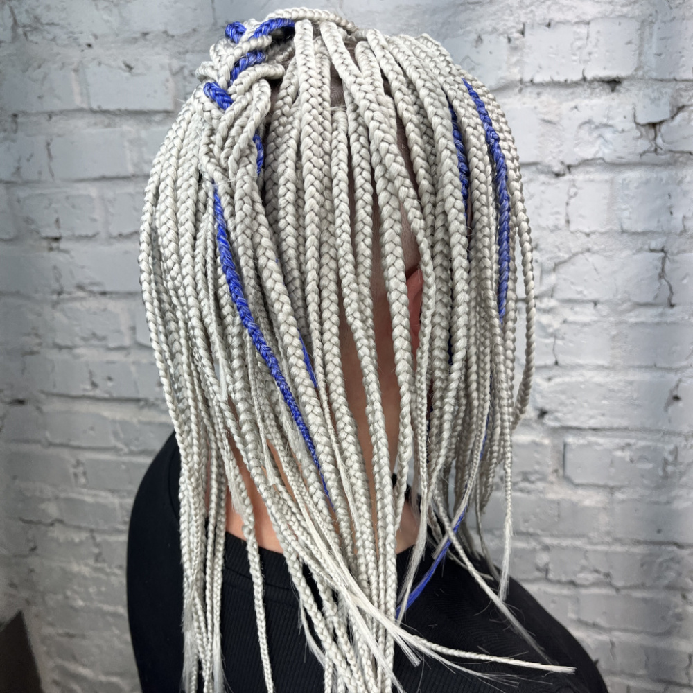 Афрокосички средние на теменную зону (тонкие)