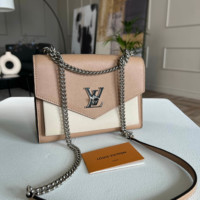 Louis Vuitton сумка-клатч LockMe Chain