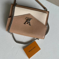 Louis Vuitton сумка-клатч LockMe Chain