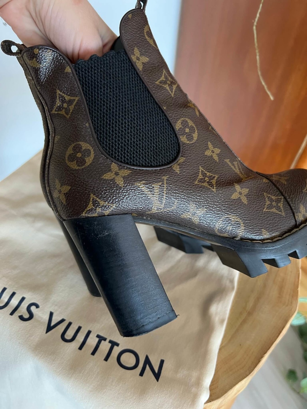 Louis Vuitton Star Trail сапоги 36,5 размер