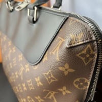 Louis Vuitton портфель Porte Documents Jour Macassar