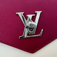 Сумка-клатч Louis Vuitton My LockMe BB