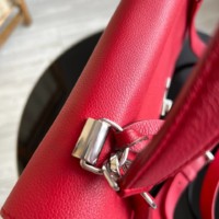 Louis Vuitton сумка LockMe II Rubis