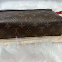 Сумка Louis Vuitton Saint Placide