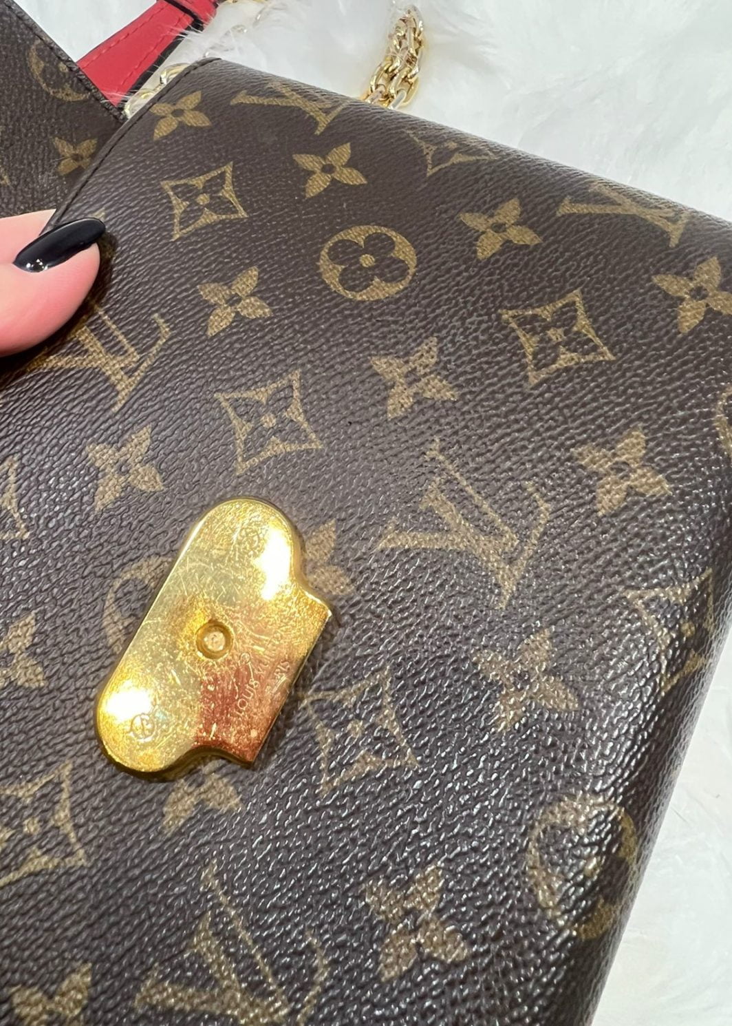 Сумка Louis Vuitton Saint Placide