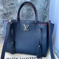 Сумка Louis Vuitton LockMe Tote Marine Rouge