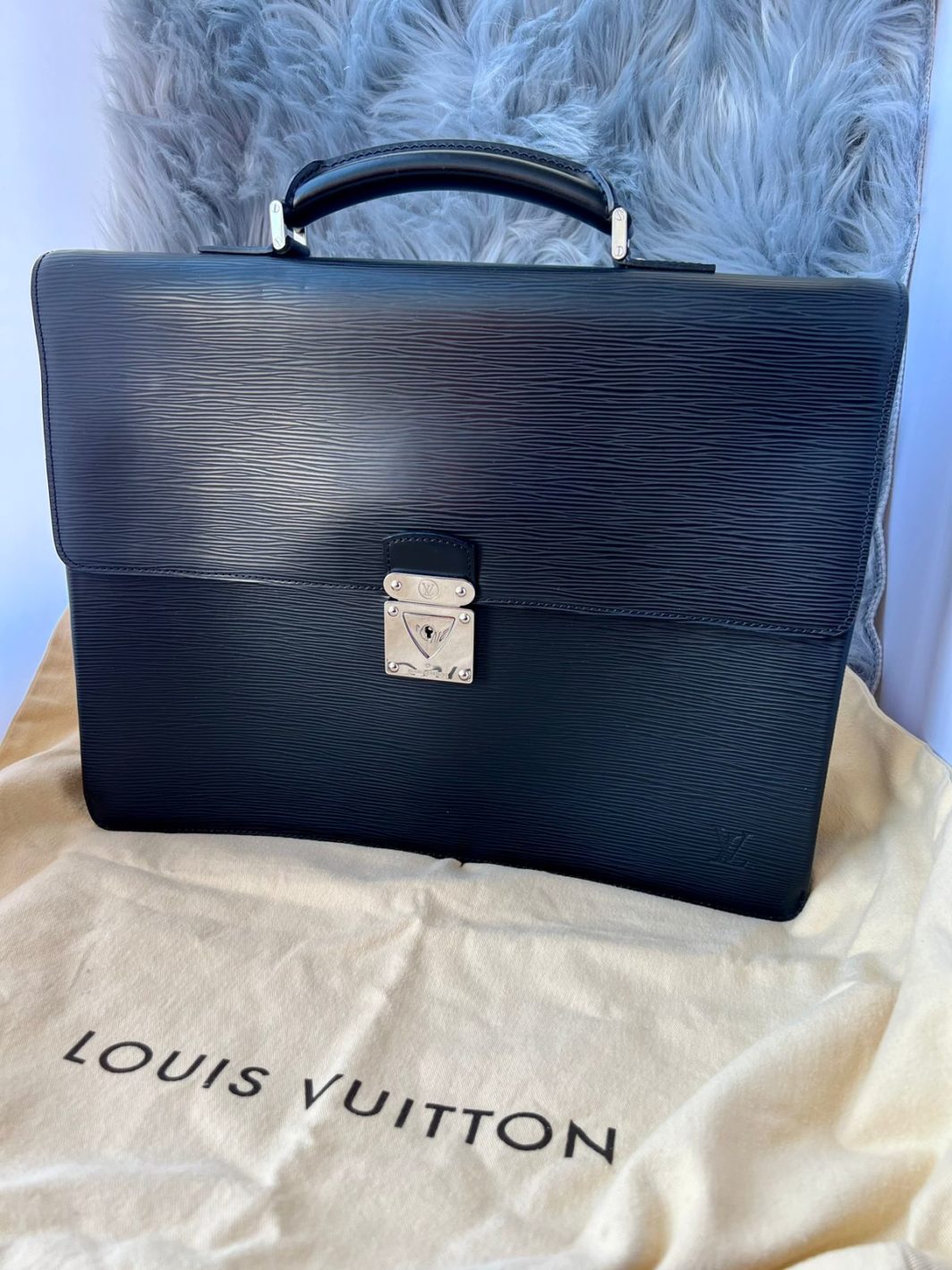 Портфель Louis Vuitton Robusta 