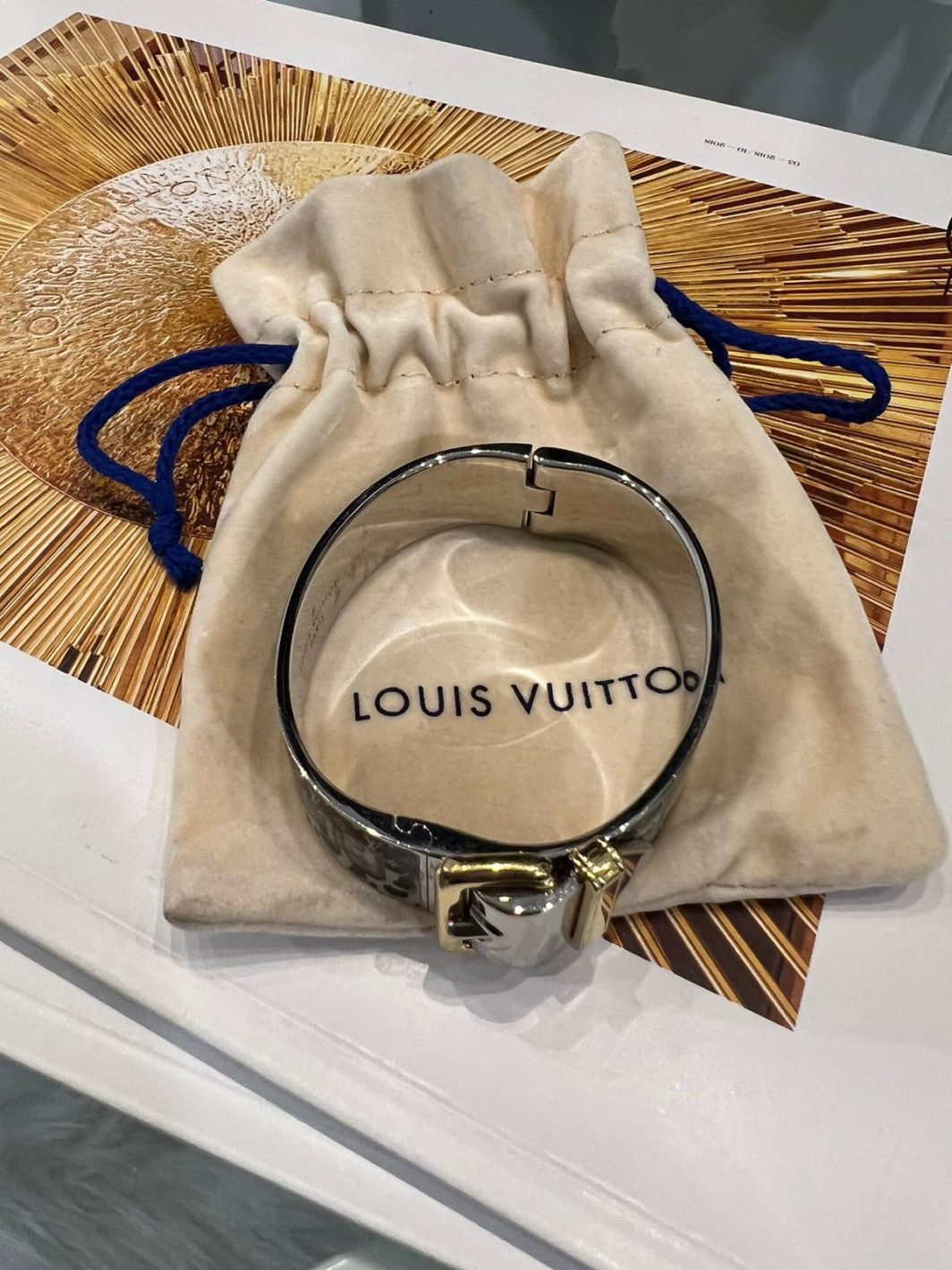 Браслет Louis Vuitton Confidential Leopard