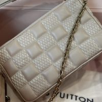 Клатч Louis Vuitton Troca Pochette