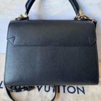 Сумка Louis Vuitton Twist Handle MM