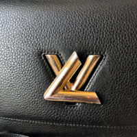 Сумка Louis Vuitton Twist Handle MM
