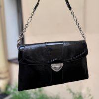 Сумка-клатч Louis Vuitton Eleva