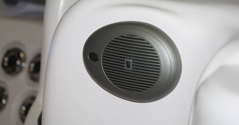 Джакузи Breeze картинки Dimension one Breeze-Серия «Home Hot Tubs»