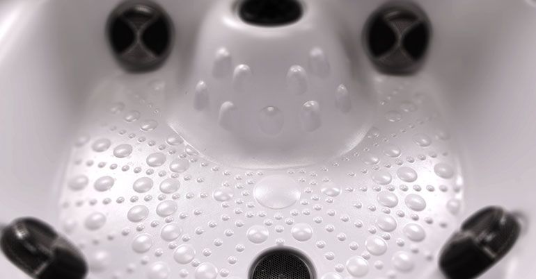 Джакузи Breeze картинки Dimension one Breeze-Серия «Home Hot Tubs»