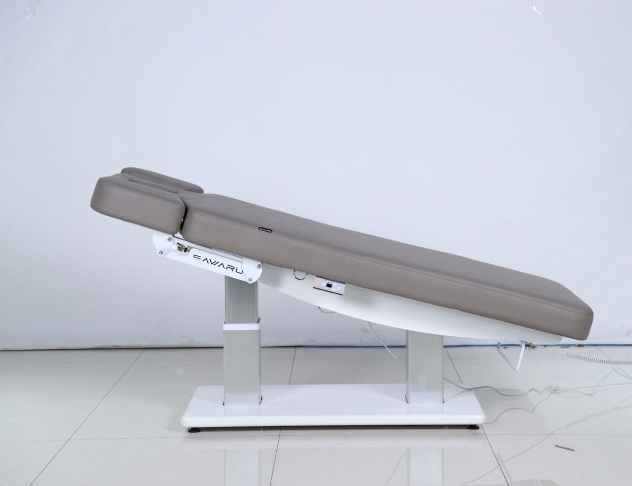 Кушетка M6502WG с 4 электроприводами картинки Sawaru M6502WG