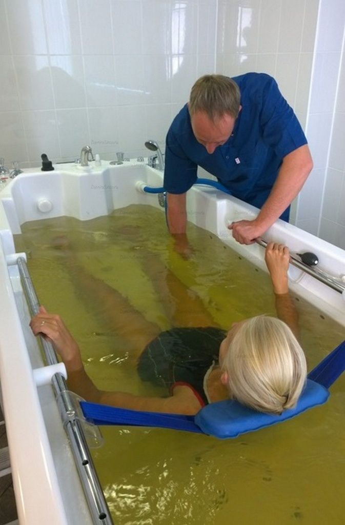 Ванна водолечебная «Атланта» для подводного душ-массажа (1200/800 л.)  Physiotechnica