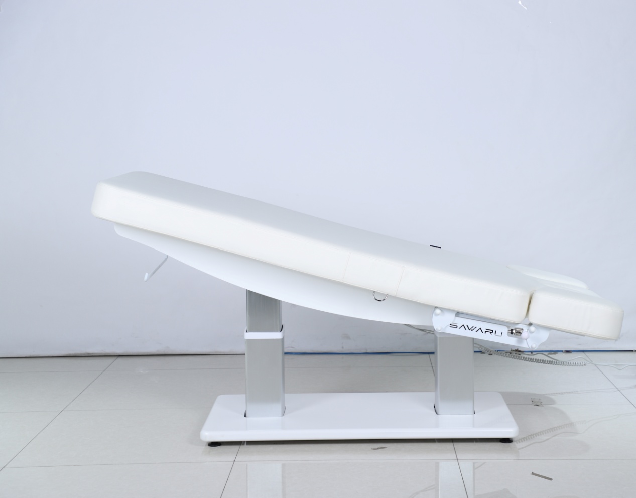 Кушетка M6502WG с 4 электроприводами картинки Sawaru M6502WG