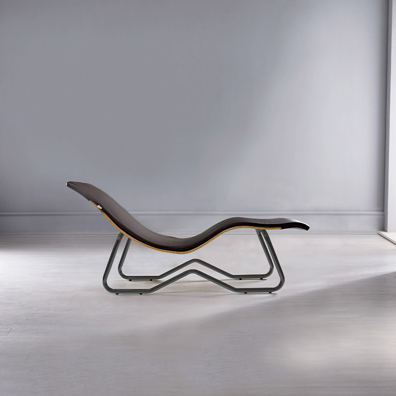 Шезлонг RE-WAVE WITH PAINRED LEGS картинки Lemi 188 RN