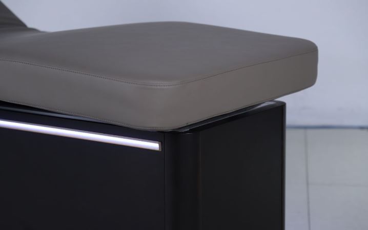 Кушетка M6505A с 3 электроприводами картинки Sawaru M6505A
