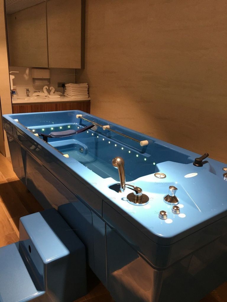 Ванна водолечебная «Атланта» для подводного душ-массажа (1200/800 л.)  Physiotechnica