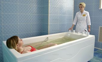 ванна водолечебная «оккервиль» анатомической формы бальнеологическая купить в Denirashop.ru