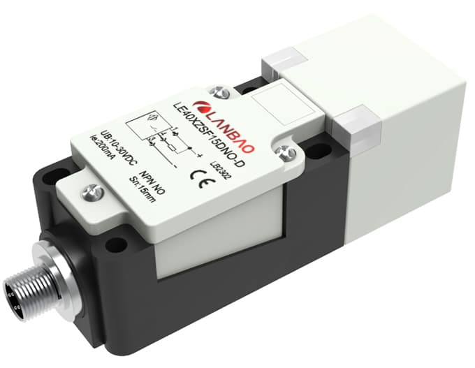 фото Индуктивный датчик LANBAO LE40XZSF15ATO-E2 Air-po.ru Промоборудование