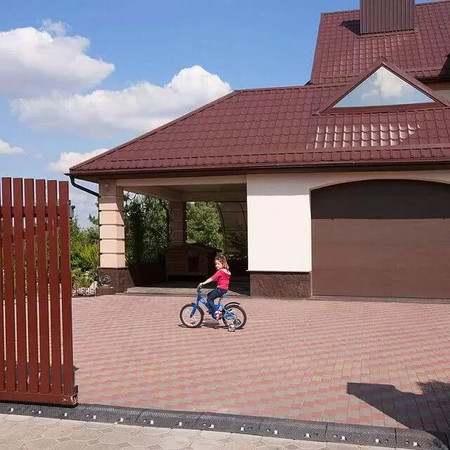 Гаражные секционные ворота ALUTECH Trend 2750×2500 мм