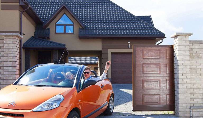 Автоматическое управление секционными гаражными воротами