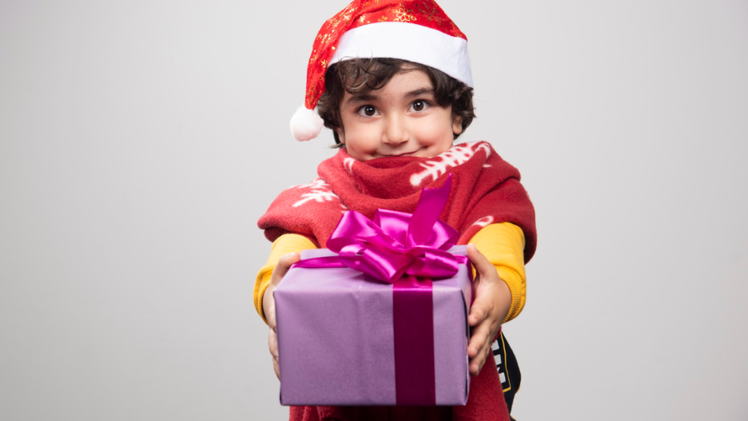 Что подарить мальчику на 6 лет? 54 уникальных идей для подарка