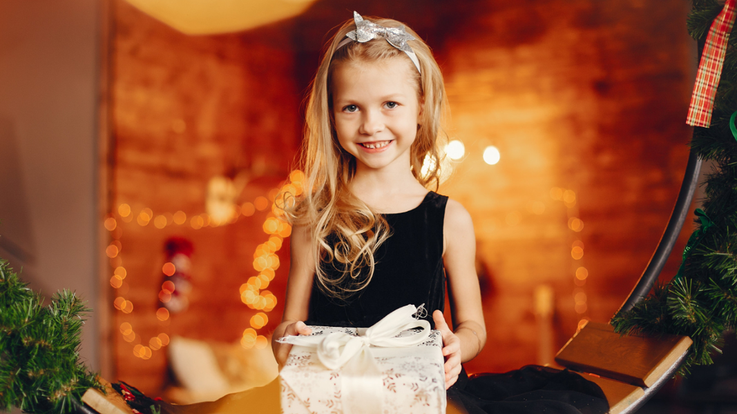 Что подарить девочке на 11 лет? 45 идей для подарка