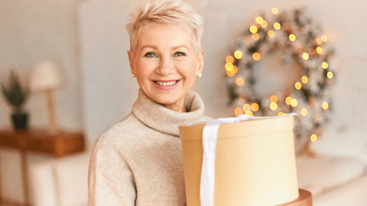Что подарить женщине на 40 лет? 40 вариантов для идеального подарка