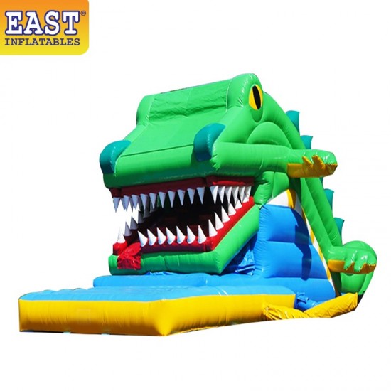 Crocodile Snappy Inflatable Slide