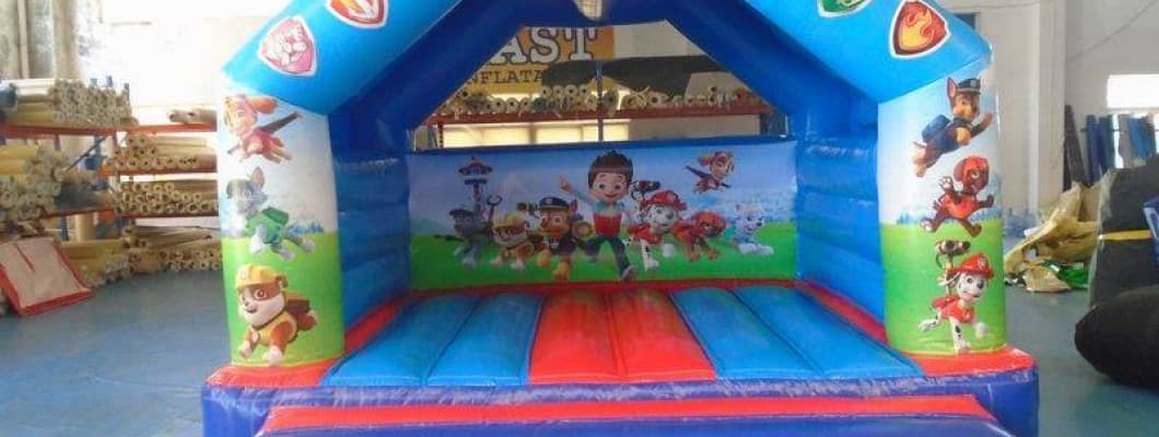 What Should You Do If a Bouncy Castle Deflates During Use?