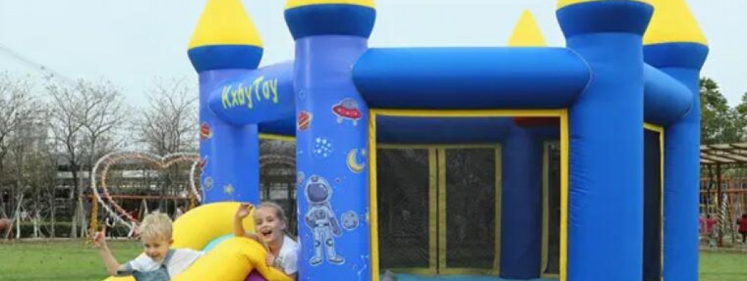 How to choose an inflatable castle for adults or children?