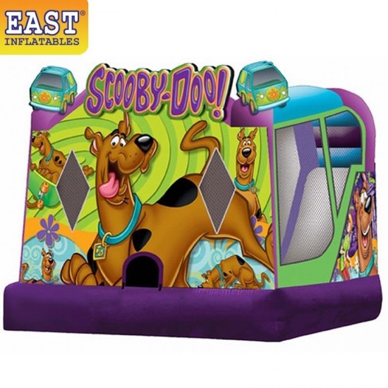 Scooby Doo Chateau Gonflable