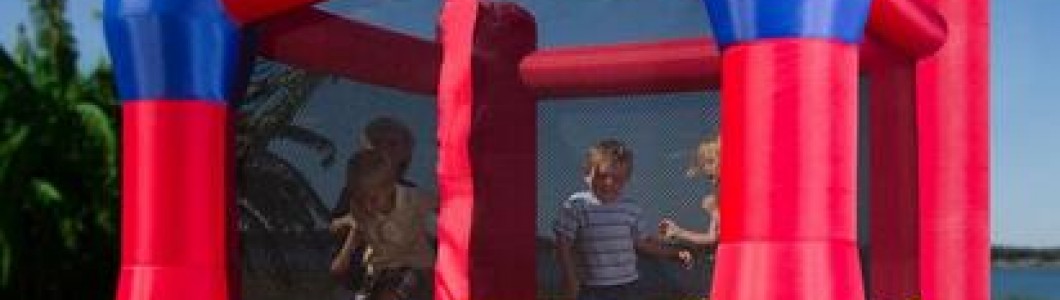 The Role of Inflatable Castles in Family Entertainment