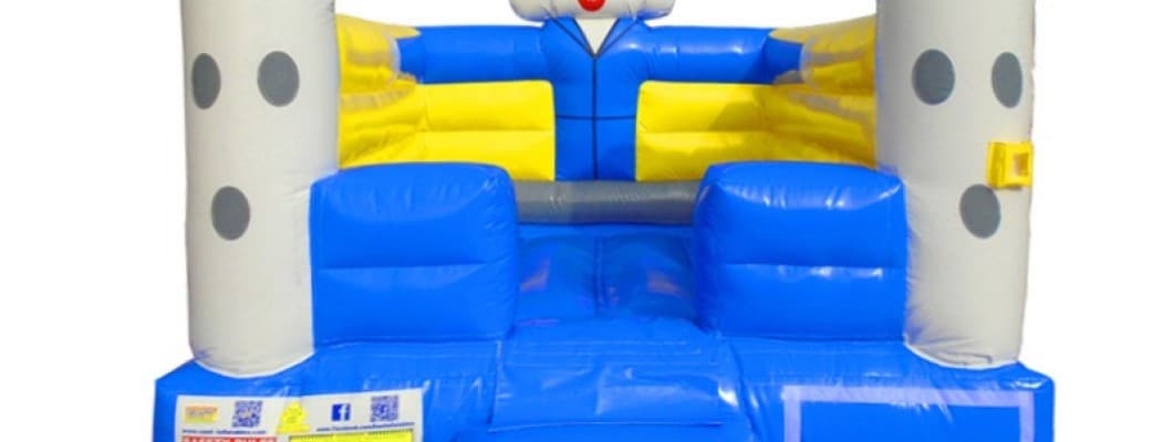 What are the risks of mold on a Bouncy Castle?