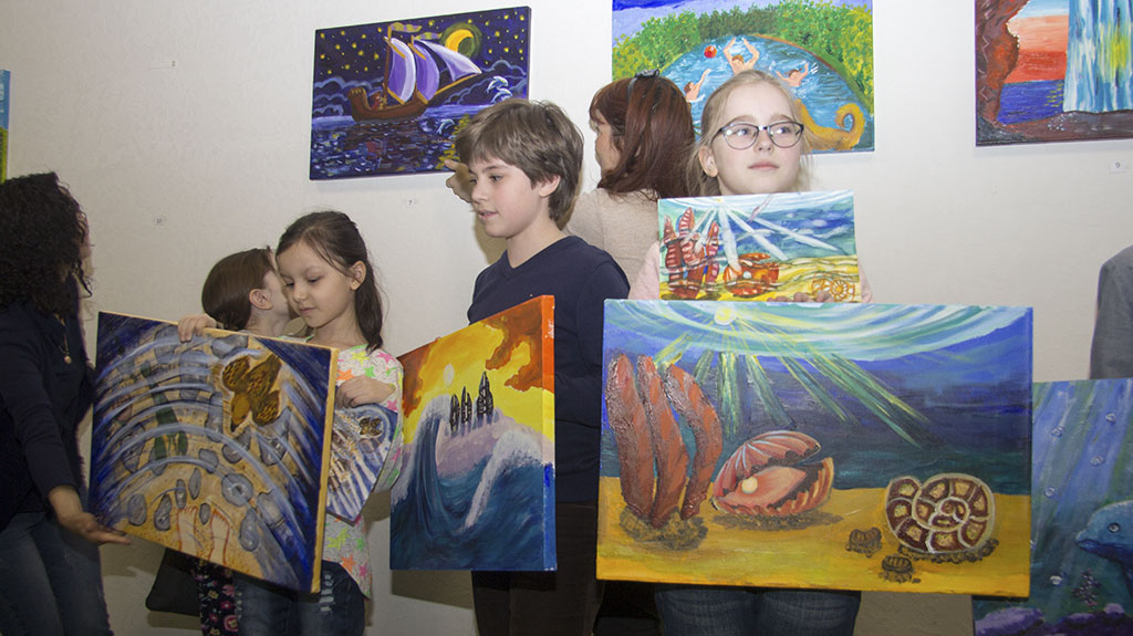 //cdn.optipic.io/site-103425/pressroom/news/summed-up-the-children-s-drawing-competition-water-is-my-wealth/19.jpg
