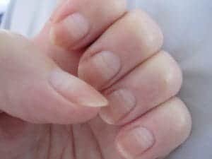 Проблемы при покрытии ногтей гель-лаком: в помощь начинающим мастерам