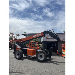 2012 SkyTrak Telehandler