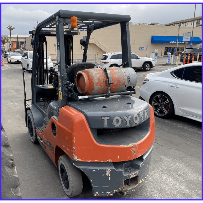2015 Toyota Warehouse Forklift 5000 Pound