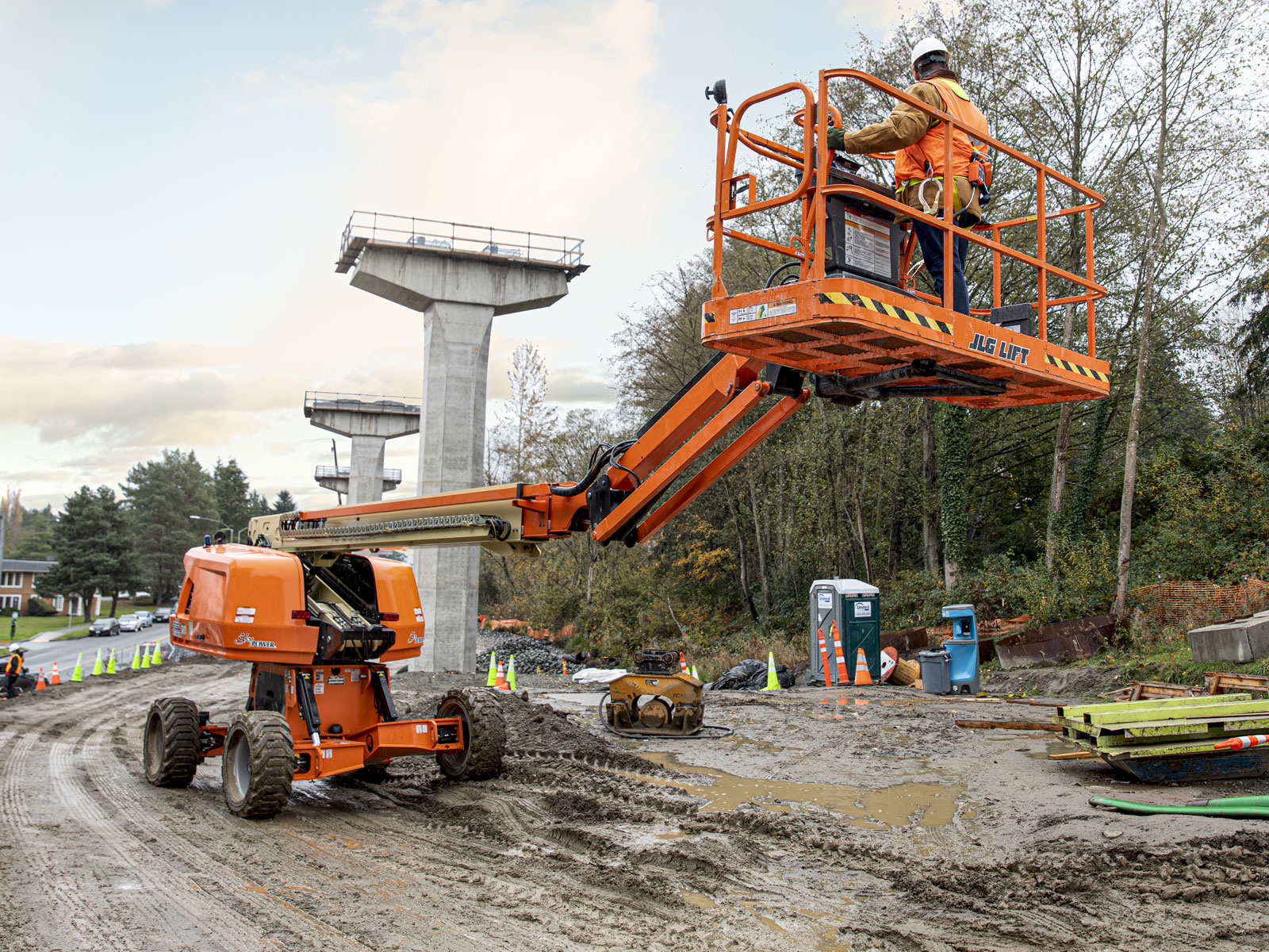 jlg 670sj telescopic boom lift all access