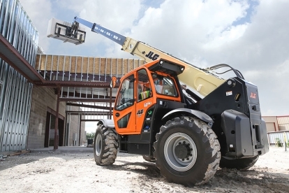 long term scissor lift rental san diego