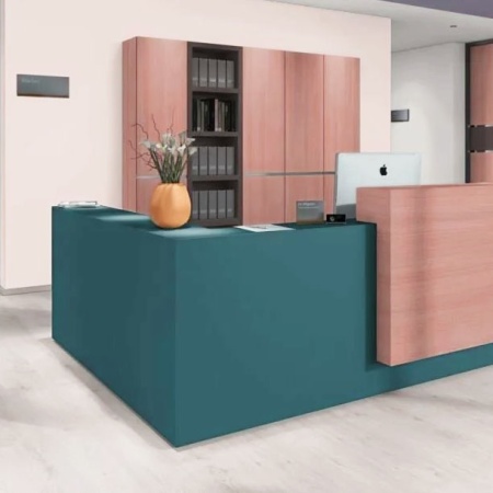 Кромочная лента ПВХ 1,8*35 мм BR778 с плитой ЛДСП 32 мм нави.