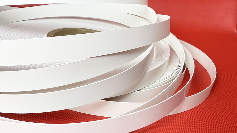 Белая кромка пвх всего 1р 45к.