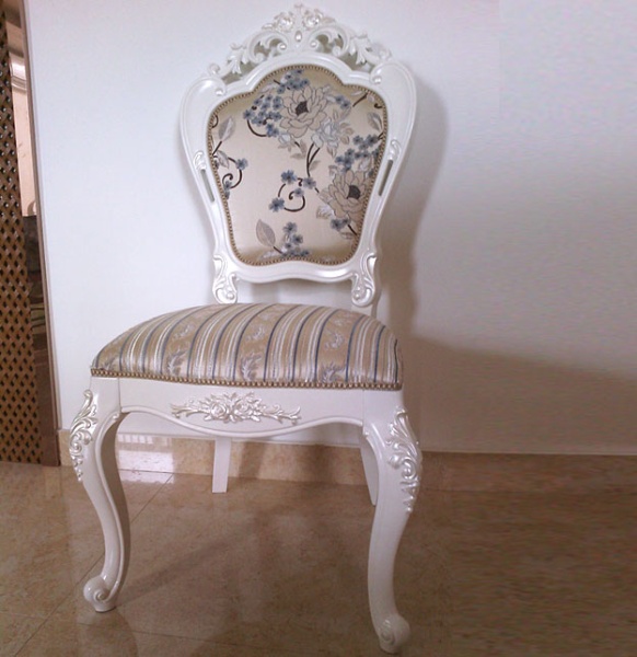 Стул с царгой из ABS-пластика SY 18161 - пример использования.